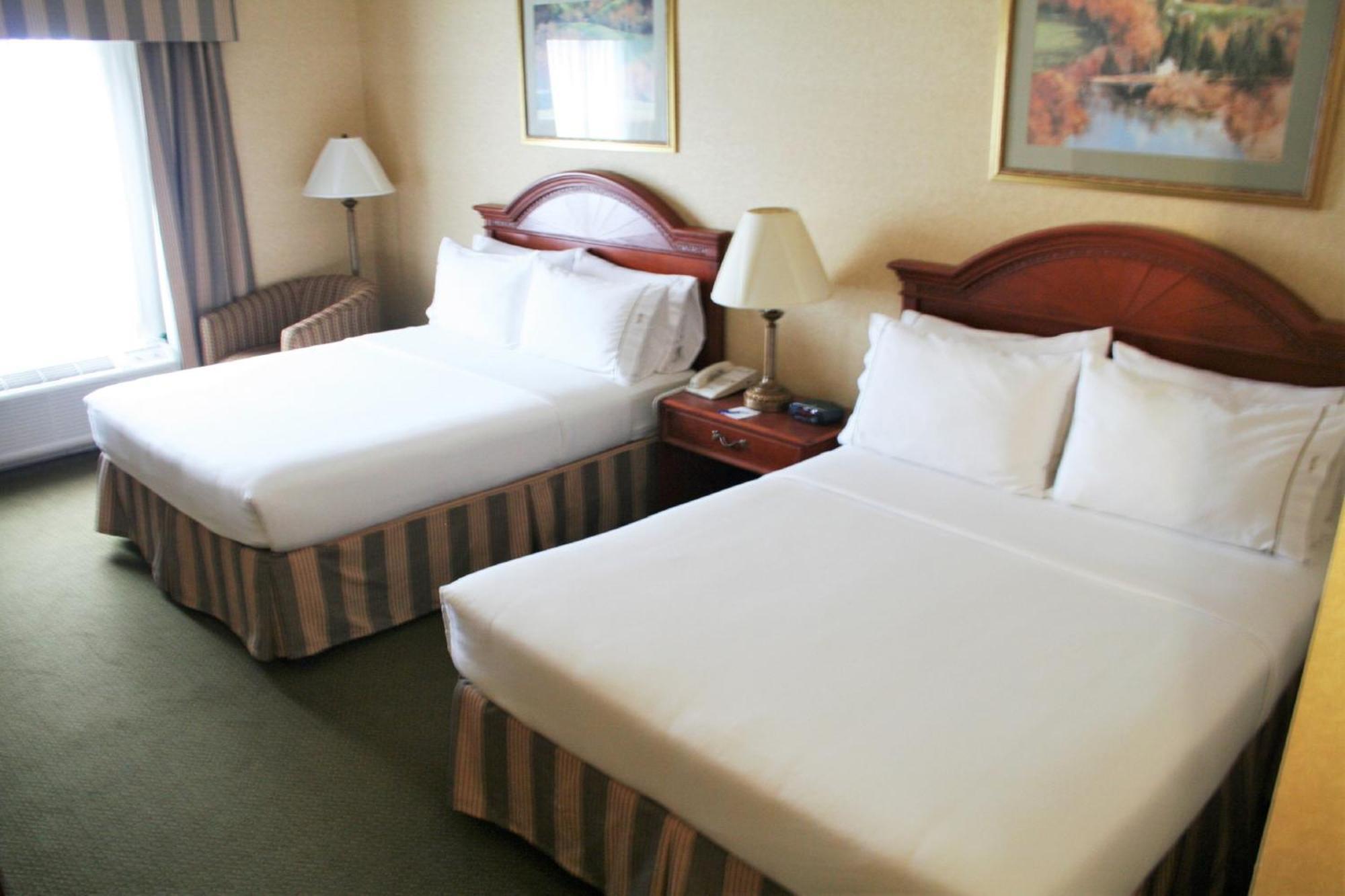 Holiday Inn Express Hotel & Suites Drums-Hazelton By Ihg Exterior photo